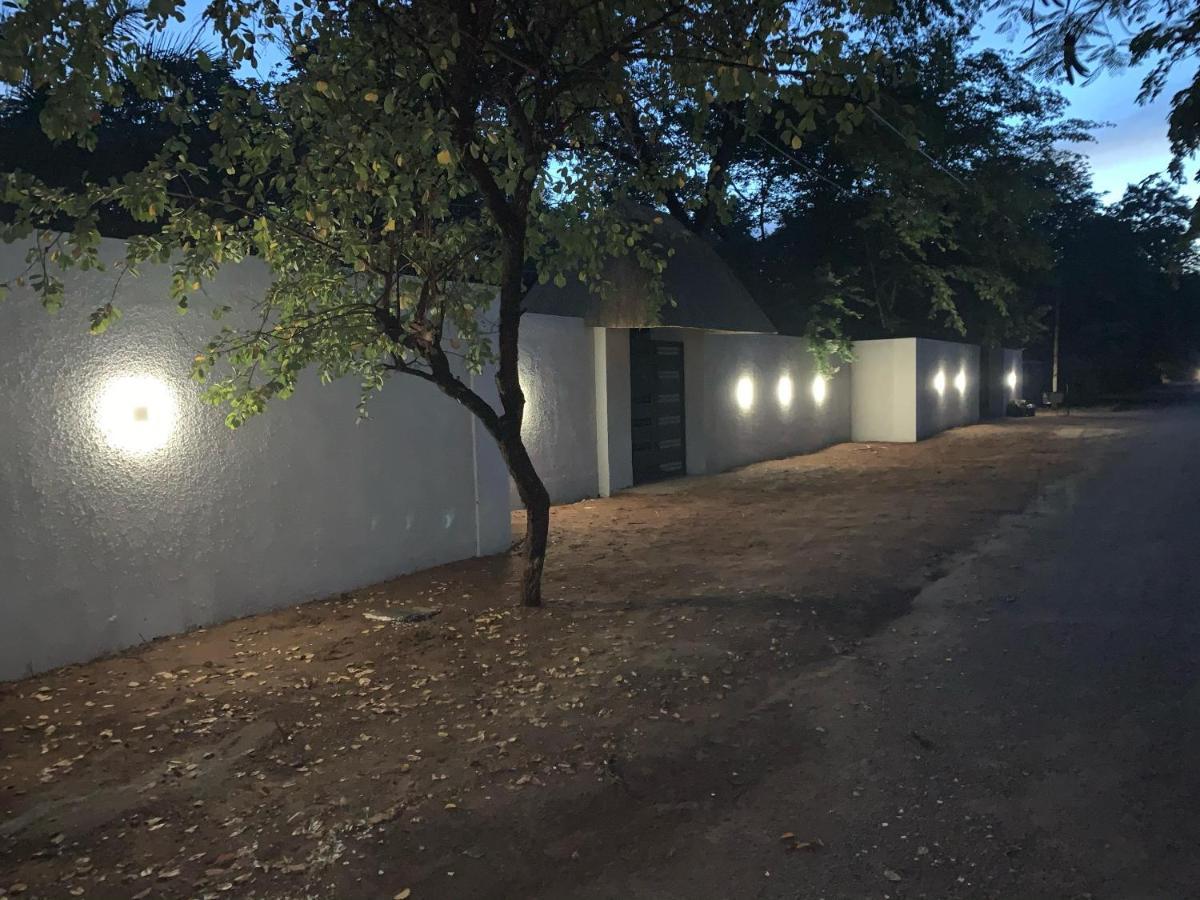 Pamarah Lodge Victoria Falls Exterior foto