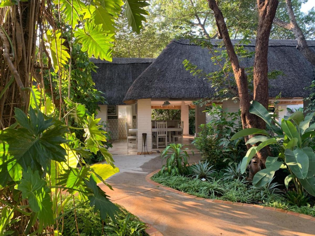 Pamarah Lodge Victoria Falls Exterior foto
